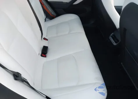 2020 Tesla Model 3 Standard Range Plus Rear-Wheel Drive/Standard Range Rear-Wheel Drive from USA, damaged, VIN 5YJ3E1EA2LF615211